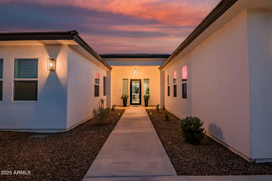 7403 W Port Au Prince Lane, Peoria, AZ 85381 - Image #3