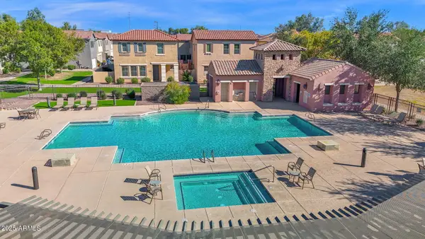 4761 E Portola Valley Drive #102, Gilbert, AZ 85297