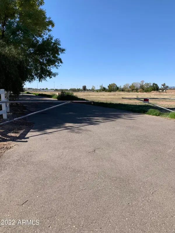 152XX W Paradise Lane #3, Surprise, AZ 85374