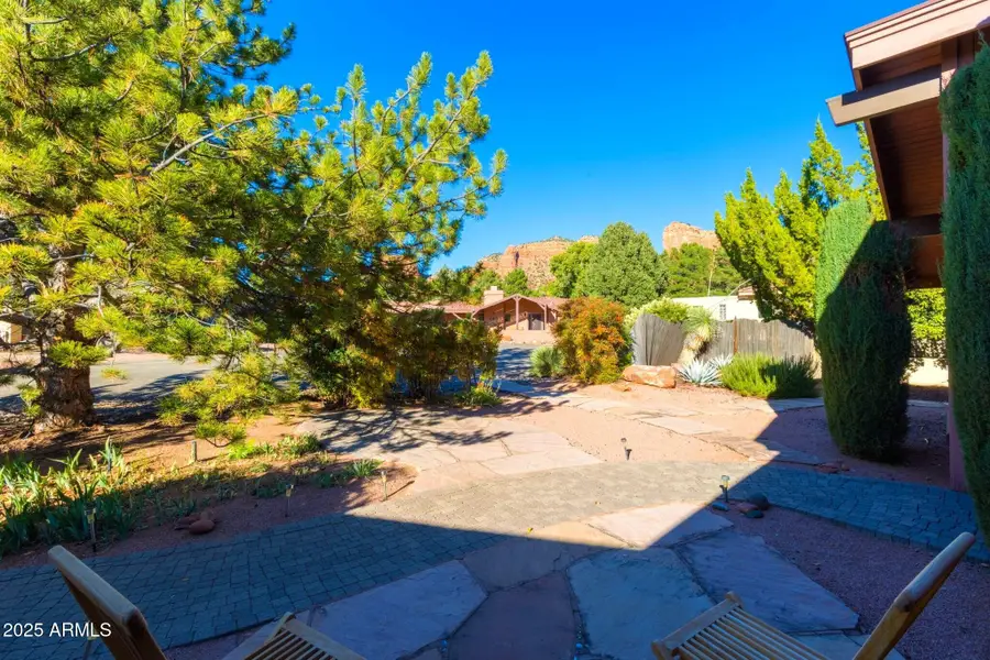30 Vaquero Circle, Village Of Oak Creek Big Park, AZ 86351 - Image #3