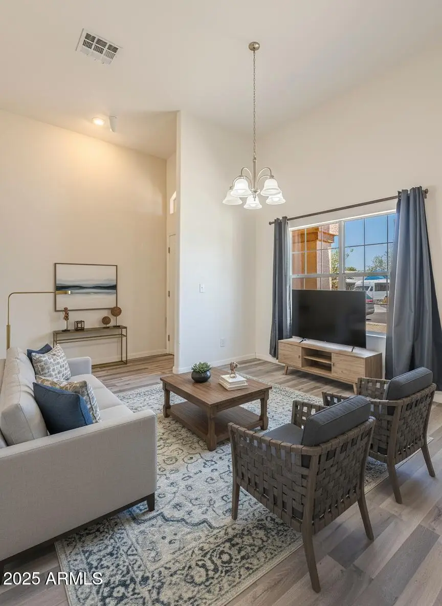 5440 N 80th Lane, Glendale, AZ 85303 - Image #3