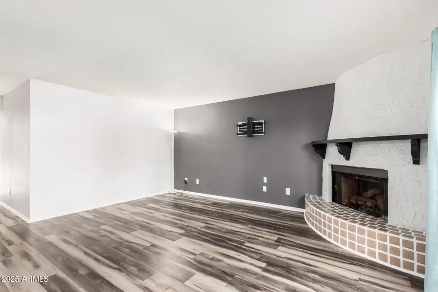 8344 N 21st Drive #I105, Phoenix, AZ 85021 - Image #3