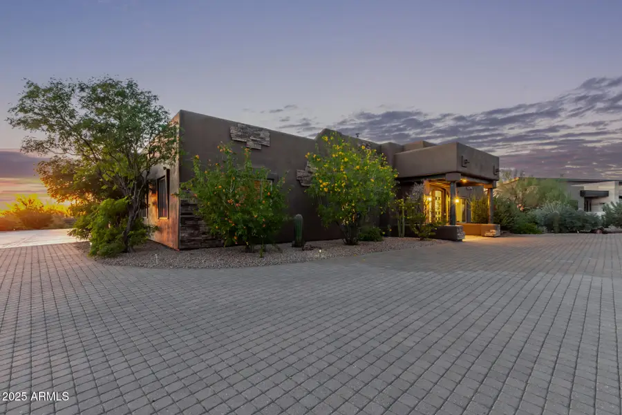 9135 E Buckskin Trail, Scottsdale, AZ 85255 - Image #2