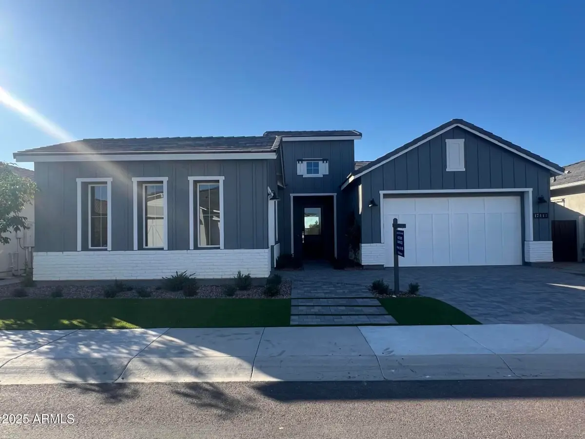 17443 W Carlisle Drive, Waddell, AZ 85388 - Image #1