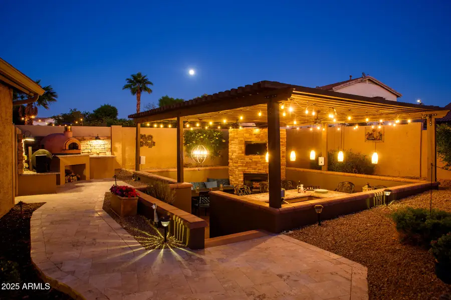 11225 S Indian Wells Drive, Goodyear, AZ 85338 - Image #2