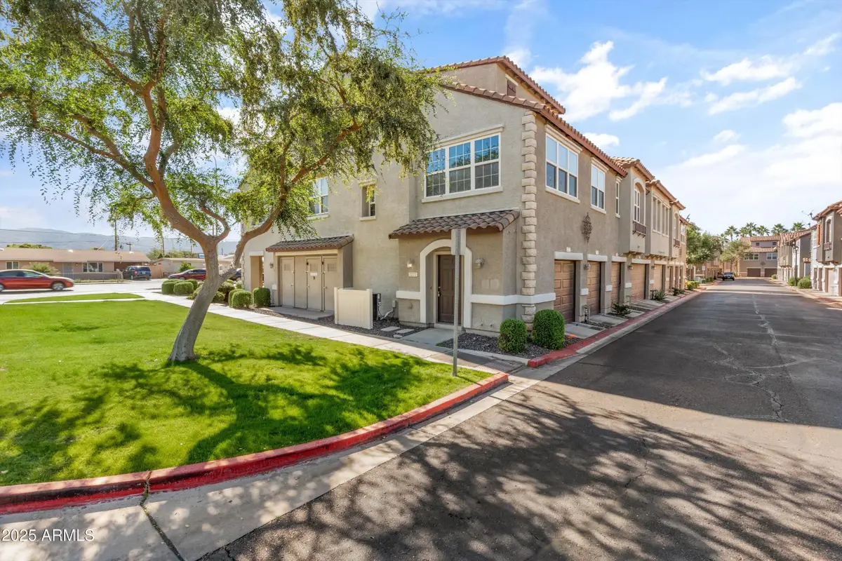 2277 E Huntington Drive, Phoenix, AZ 85040 - Image #1