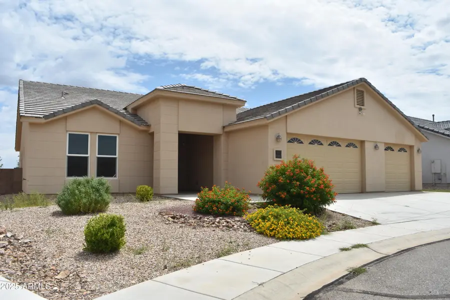 5533 Desert Willow Loop, Sierra Vista, AZ 85635 - Image #2