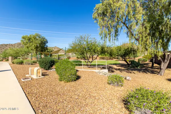 8674 W Villa Lindo Drive #8, Peoria, AZ 85383