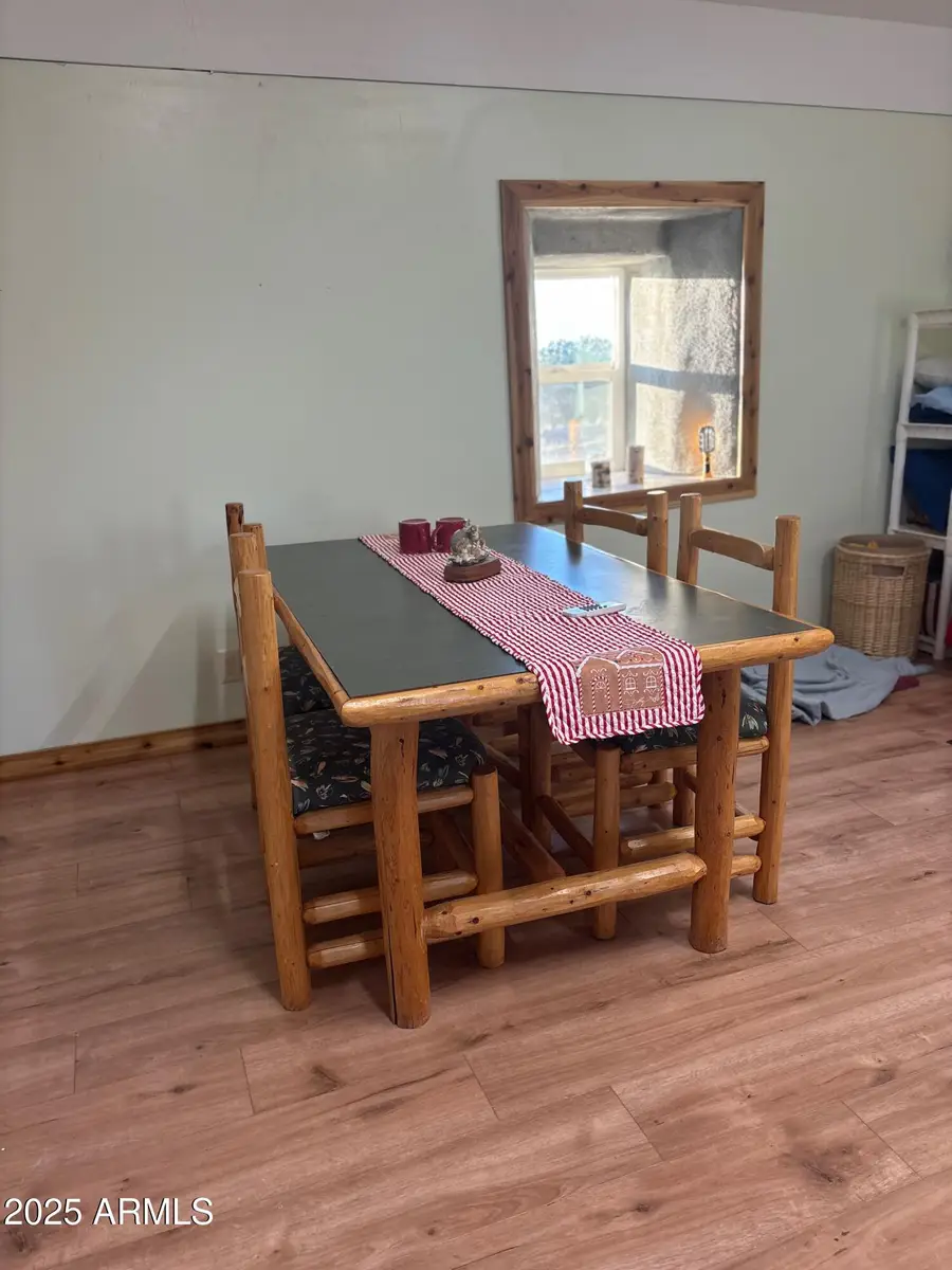 1565 Pumpkin Patch Road, Winslow Holbrook, AZ 86047 - Image #3