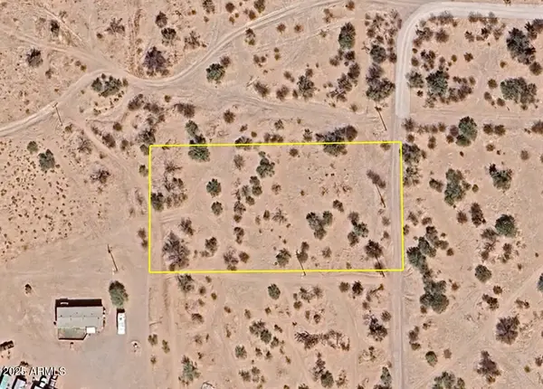 0 N 403rd Avenue #17, Tonopah, AZ 85354