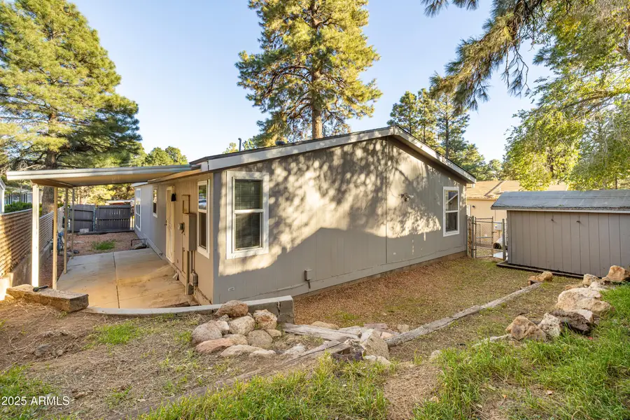 4363 E Wintergreen Road, Flagstaff, AZ 86004 - Image #2