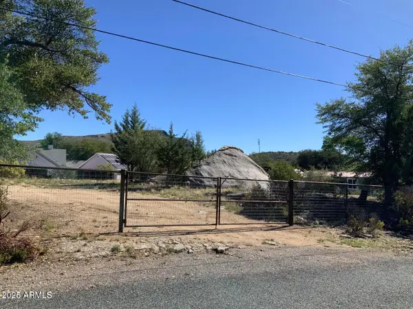 22691 S Lakewood Drive #F, Yarnell, AZ 85362