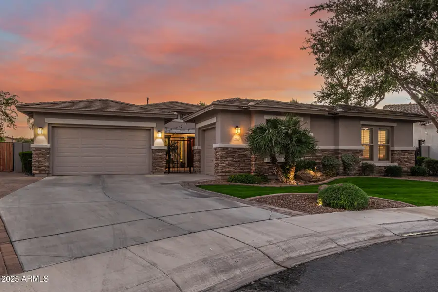 3801 E Birchwood Place, Chandler, AZ 85249 - Image #2