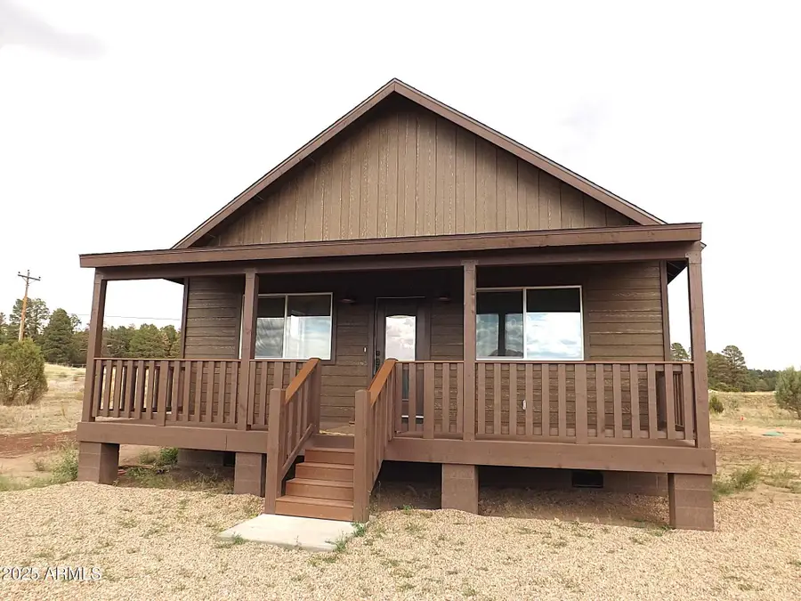 2763 Sunflower Drive, Overgaard, AZ 85933 - Image #2