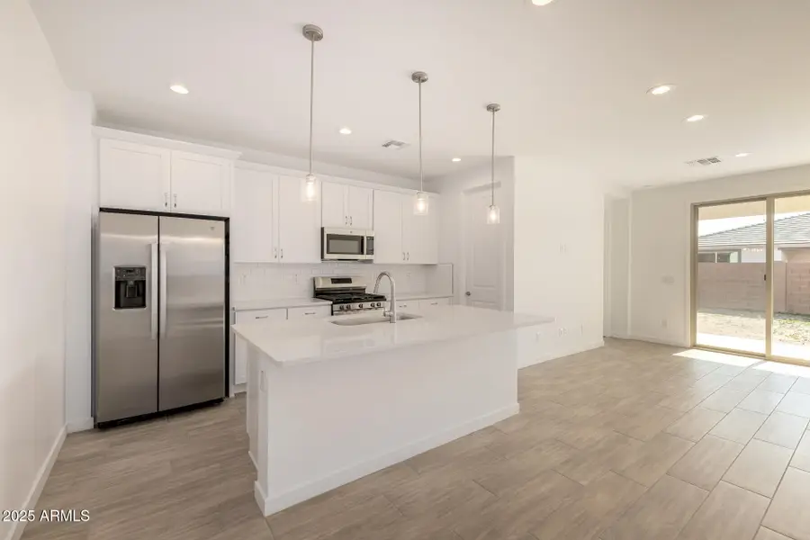 5335 W Las Palmaritas Drive, Glendale, AZ 85302 - Image #2