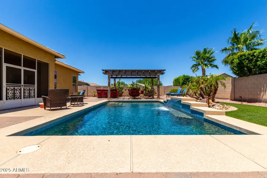 18174 W Wind Song Avenue, Goodyear, AZ 85338 - Image #2
