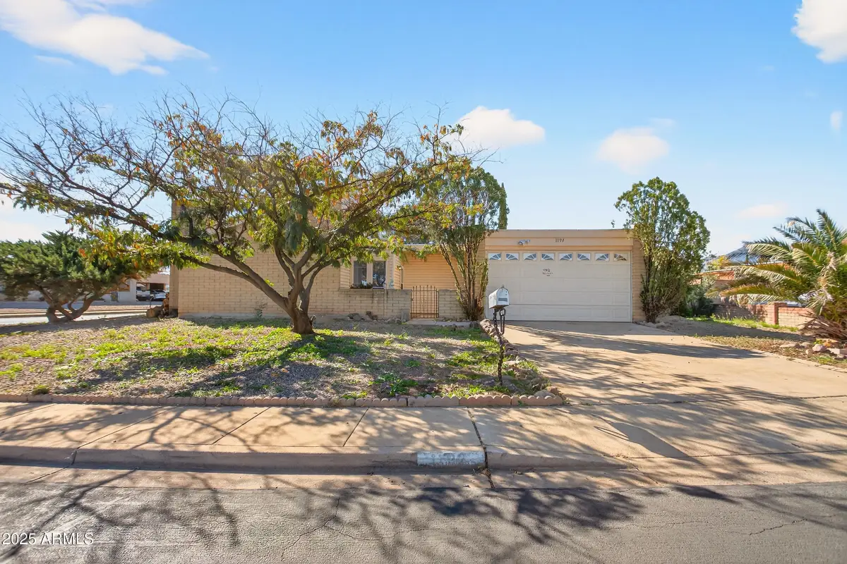 1192 Meadows Drive, Sierra Vista, AZ 85635 - Image #1