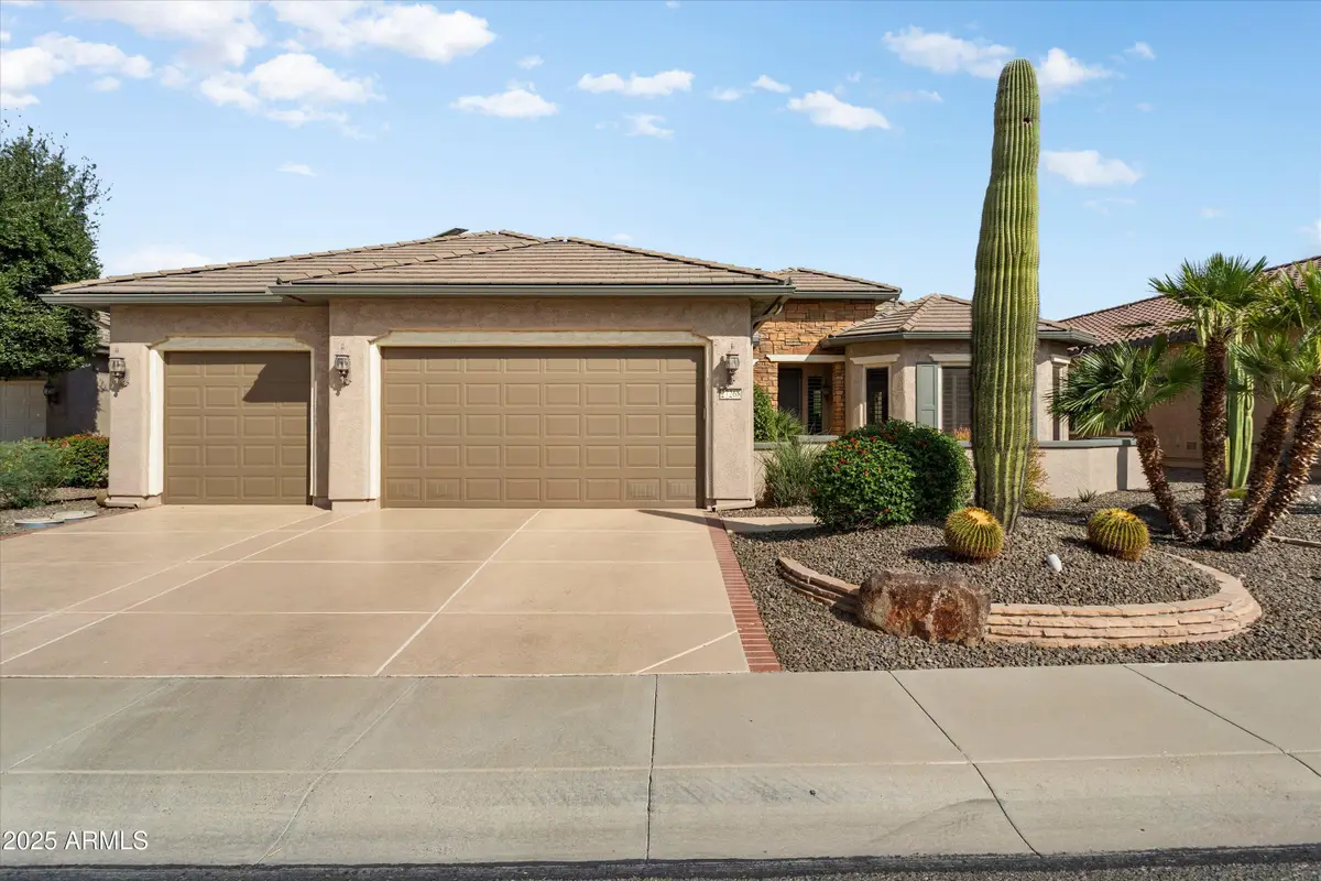 27268 W Wahalla Lane, Buckeye, AZ 85396 - Image #1