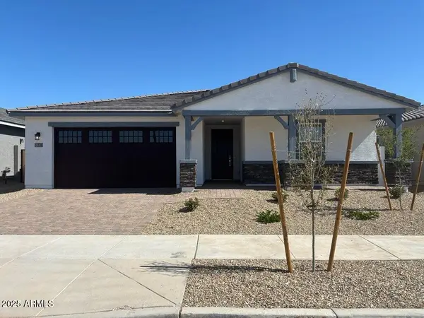 17776 W Odeum Lane, Goodyear, AZ 85338