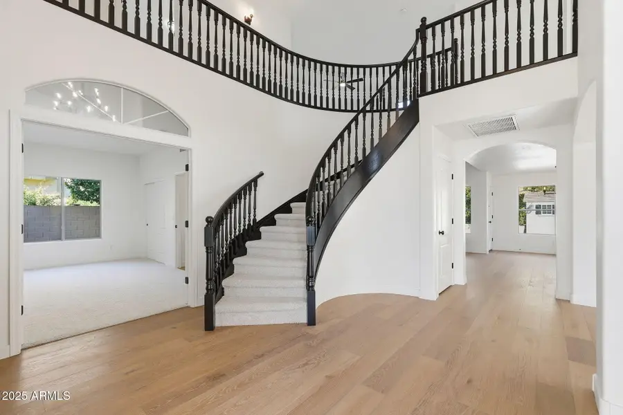 4018 E Adobe Drive, Phoenix, AZ 85050 - Image #2