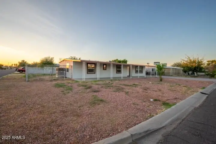 6810 W Sherri Jean Lane, Glendale, AZ 85382 - Image #3