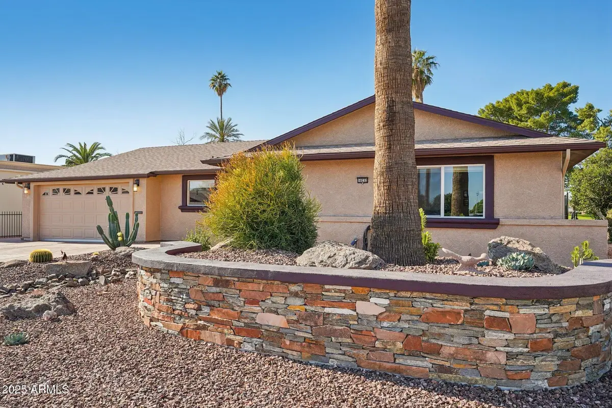 10232 N 109th Avenue, Sun City, AZ 85351 - Image #1