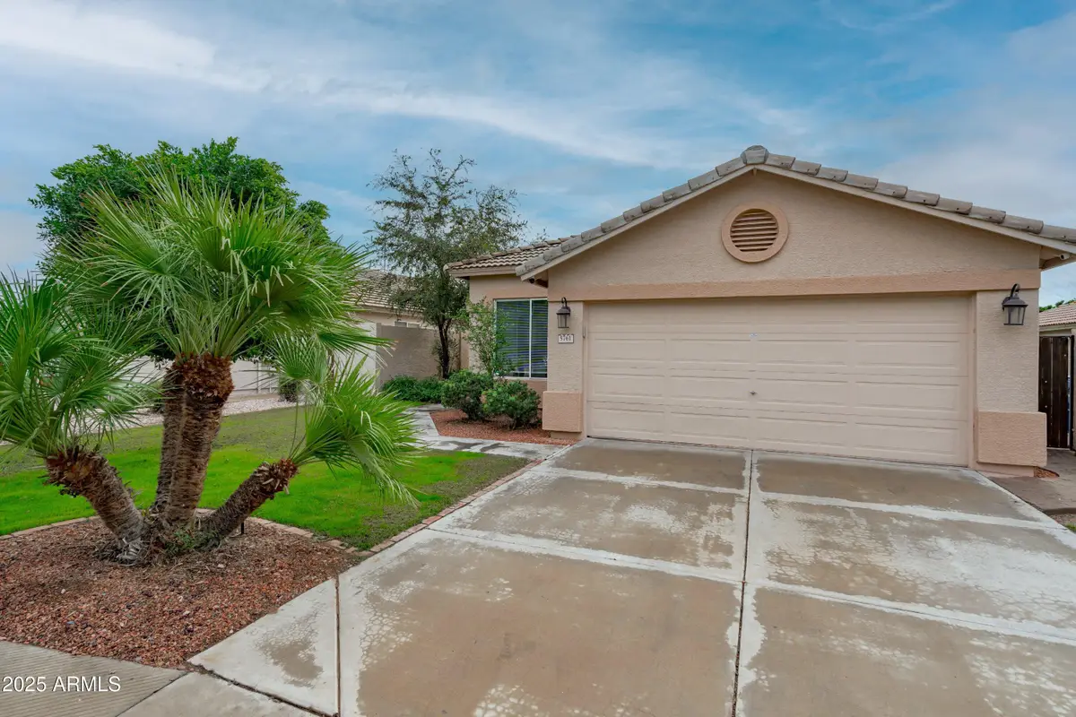 5761 E Garnet Avenue, Mesa, AZ 85206 - Image #1