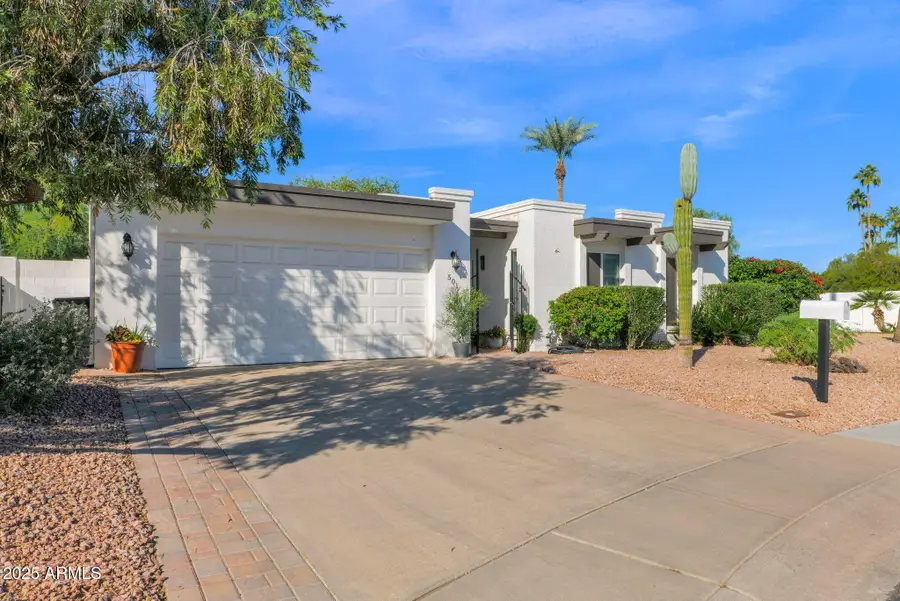 501 E Calavar Road, Phoenix, AZ 85022 - Image #3