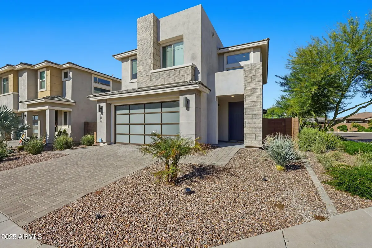 22038 N 28th Place, Phoenix, AZ 85050 - Image #1