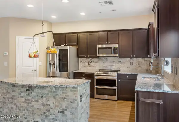 240 W Juniper Avenue #1096, Gilbert, AZ 85233