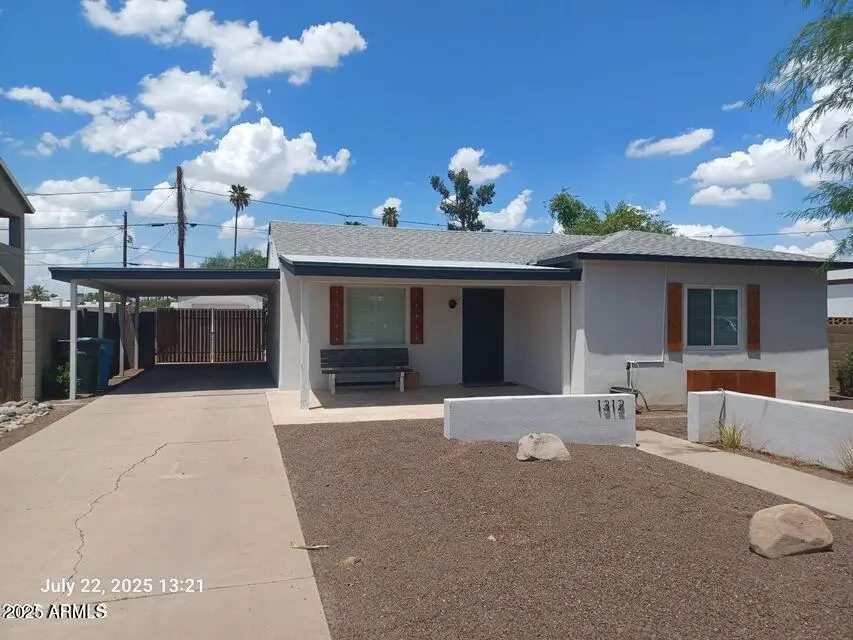1312 W Roma Avenue, Phoenix, AZ 85013 - Image #1