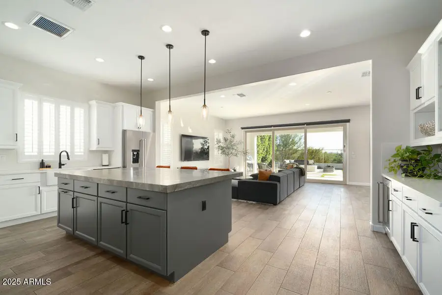 6525 E Libby Street, Phoenix, AZ 85054 - Image #2