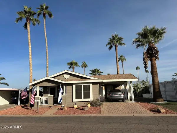 120 N Val Vista Drive #125, Mesa, AZ 85213