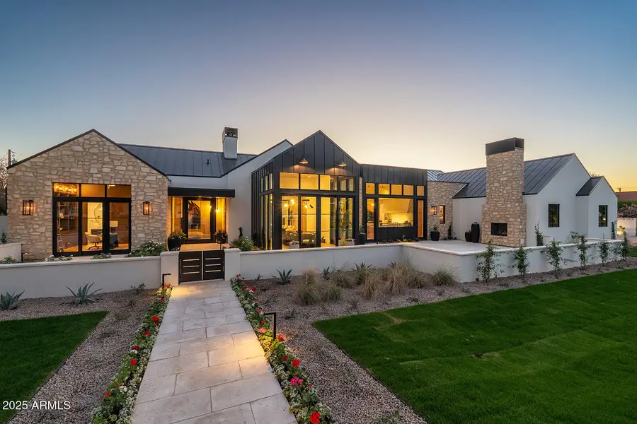 4729 E Arcadia Lane, Phoenix, AZ 85018 - Image #2