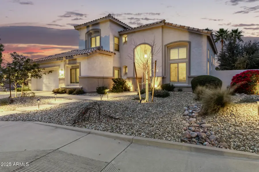 1914 W Hawk Way, Chandler, AZ 85286 - Image #2