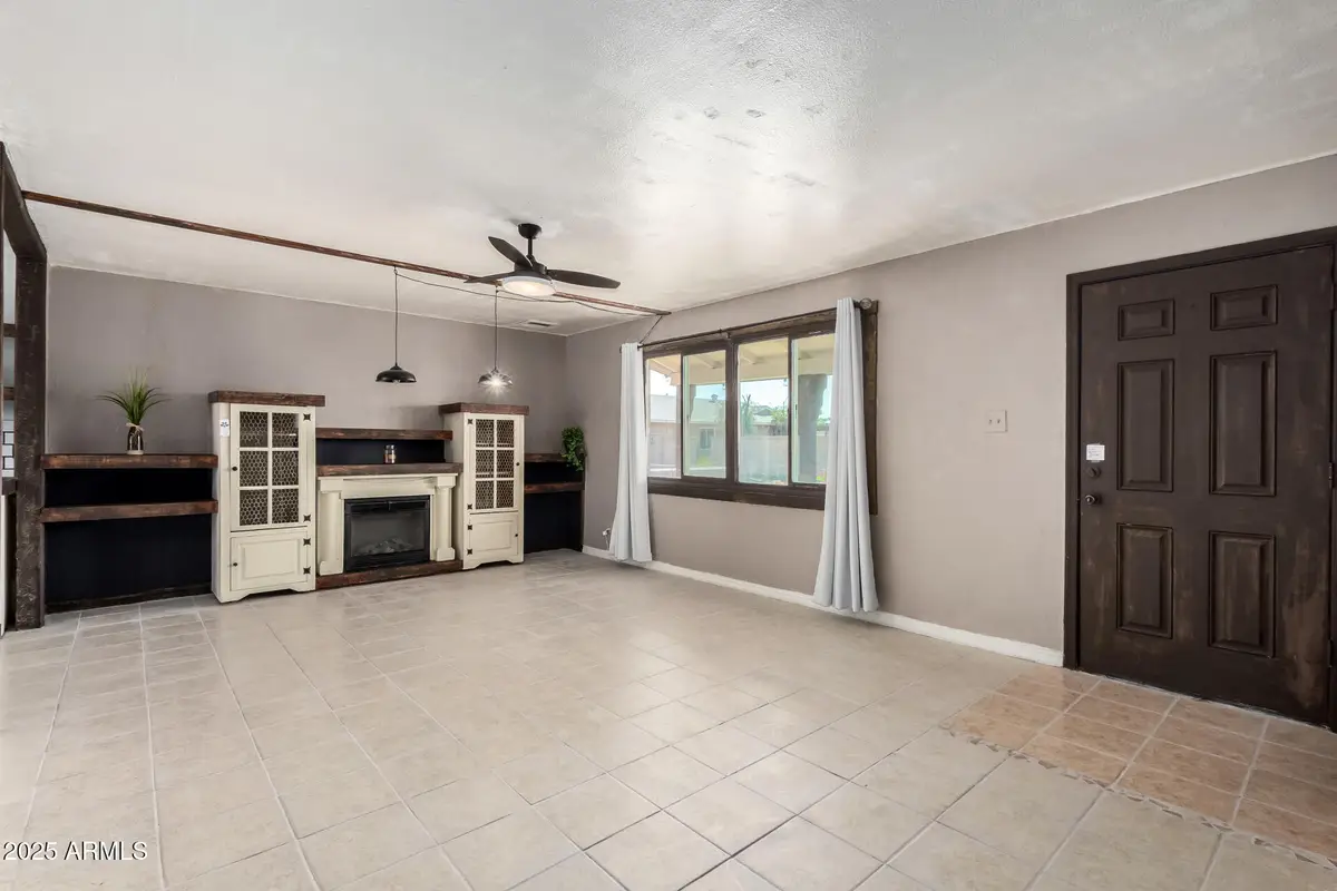 13842 N 48th Avenue, Phoenix, AZ 85306 - Image #1