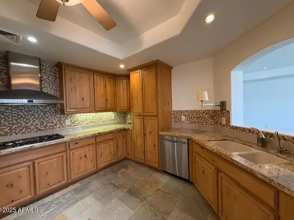 15802 N 71st Street #406, Scottsdale, AZ 85254