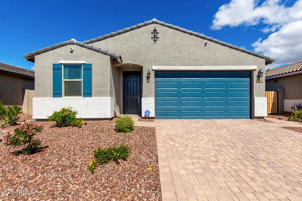 17454 W Red Fox Road, Surprise, AZ 85387 - Image #1