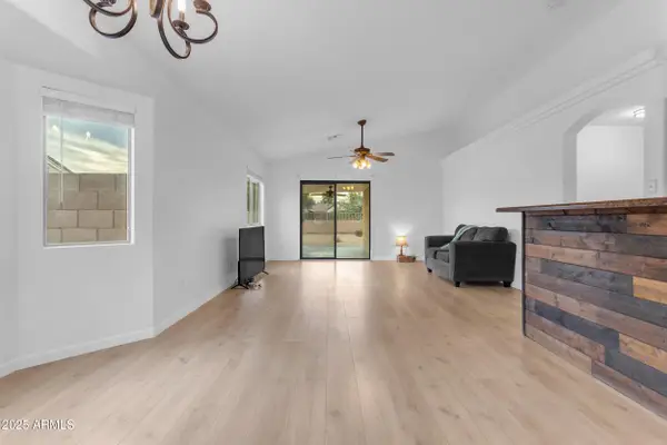 2436 S 159th Lane, Goodyear, AZ 85338