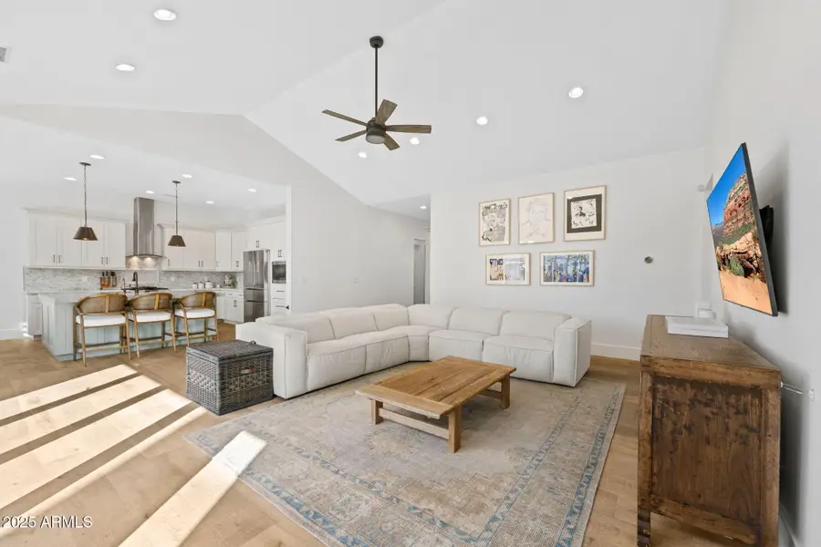 4145 E Campbell Avenue, Phoenix, AZ 85018 - Image #2