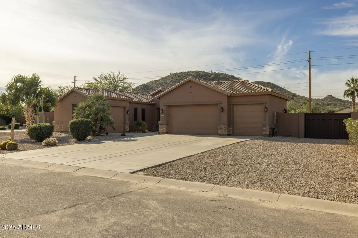 32164 N Sunflower Trail, San Tan Valley, AZ 85143 - Image #1