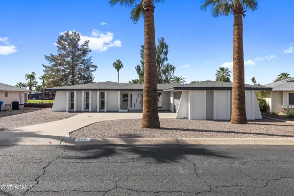 608 S Revolta Circle, Mesa, AZ 85208