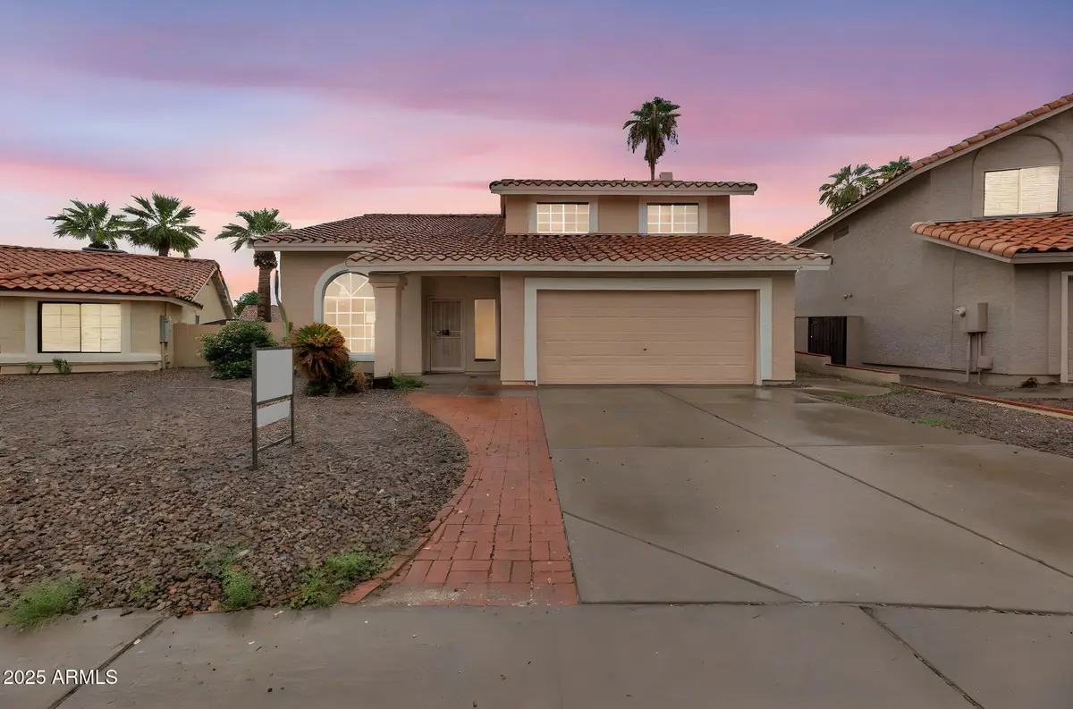4216 E Amberwood Drive, Phoenix, AZ 85048 - Image #1