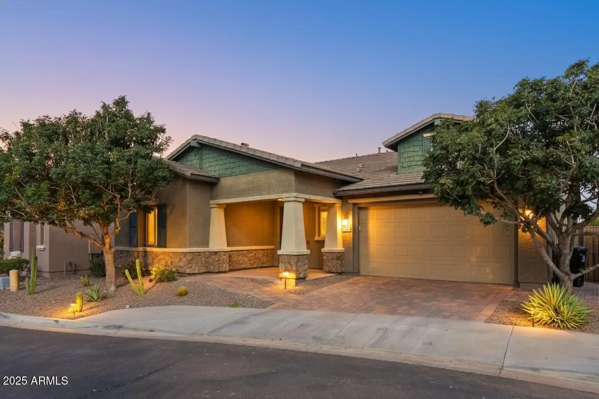 1432 E Pedro Road, Phoenix, AZ 85042 - Image #1