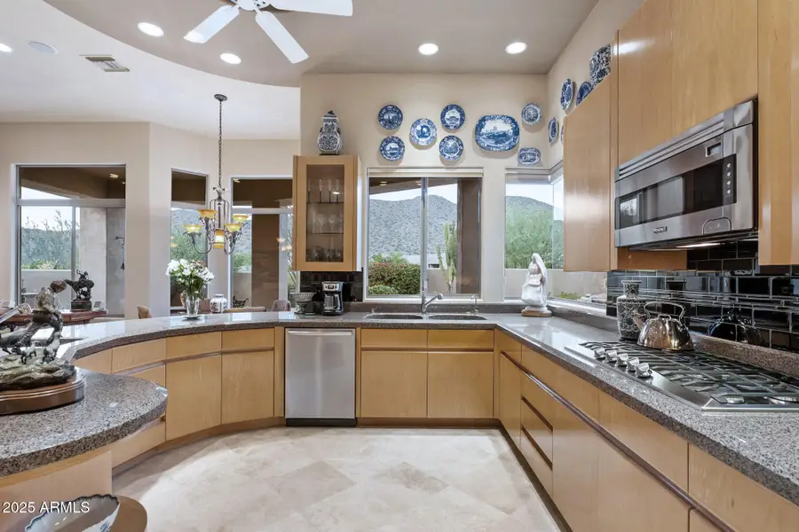 11642 E Charter Oak Drive, Scottsdale, AZ 85259 - Image #2