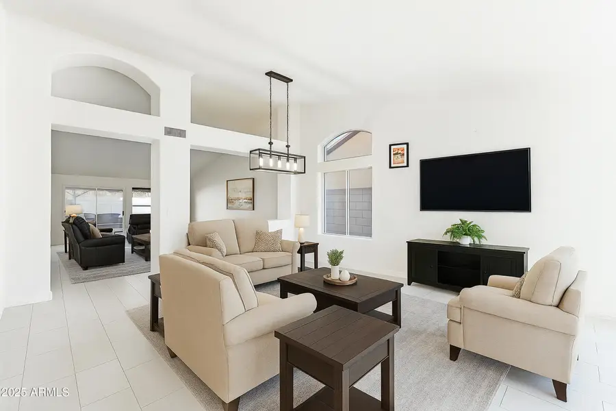 7916 W Rose Lane, Glendale, AZ 85303 - Image #2