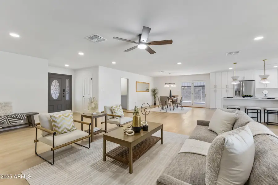 3802 W Kelton Lane, Phoenix, AZ 85053 - Image #3