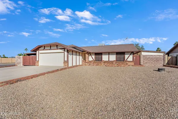 7044 W Cameron Drive, Peoria, AZ 85345