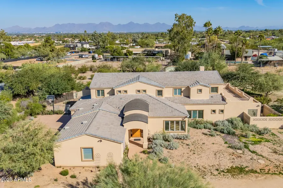 10215 N 38th Street, Phoenix, AZ 85028 - Image #2