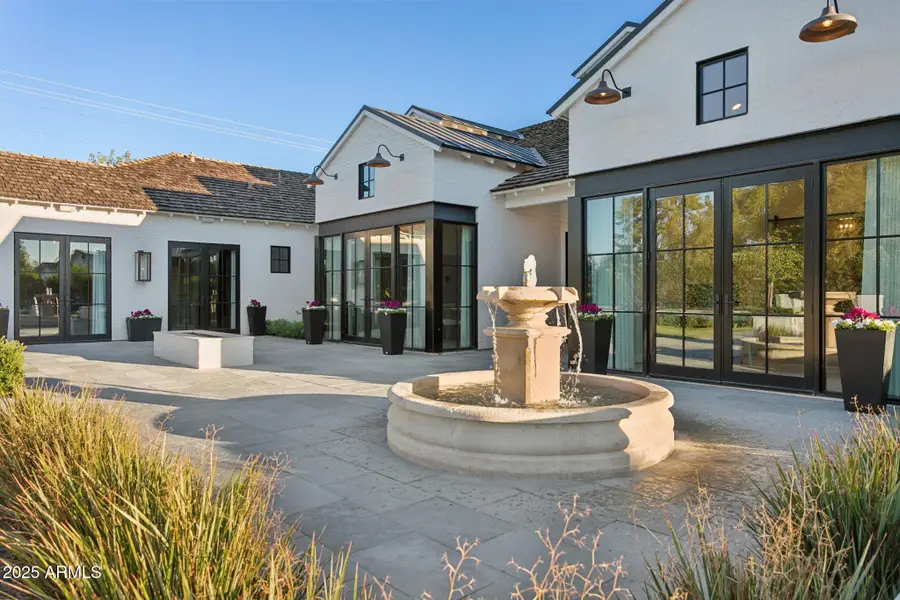 6333 E Lafayette Boulevard, Phoenix, AZ 85251 - Image #2